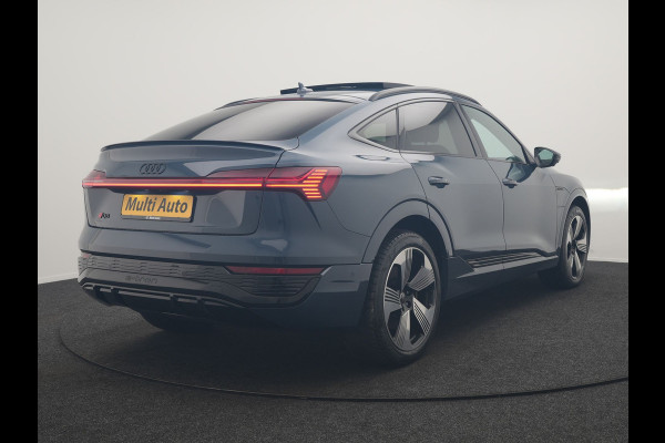 Audi Q8 Sportback e-tron 50 quattro S Line 95 kWh 340pk Dealer O.H. | Panodak | Luchtvering | 360 Camera | Matrix LED | Alcantara Sportstoelen Verwarmd | Keyless | Sfeerverlichting | Apple Carplay | Navigatie | DAB | 21"L.M |