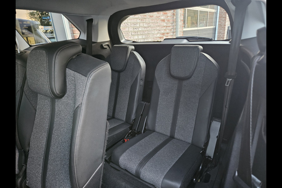 Peugeot 5008 1.2 PureTech Crossway 7-Zitplaatsen! Camera! Carplay! Airco! Navigatie! Cruise Control! Nette Auto!