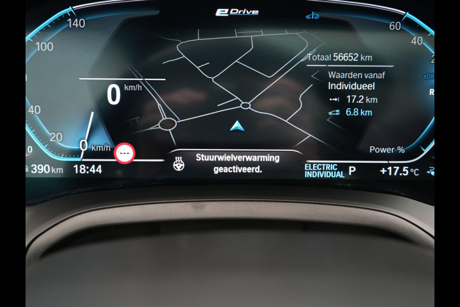 BMW 3 Serie Touring 330e M Sport PHEV 293pk Dealer O.H. | SOH 89,2% | Panodak | Head Up | Adaptive Cruise | 360 Camera | Adaptief Onderstel | Laser LED | Alcantara Sportstoelen Memory & Verwarmd | Sfeerverlichting | Keyless |  BLIS | Stuur Vewarmd Apple Carplay | Plug In Hybrid |
