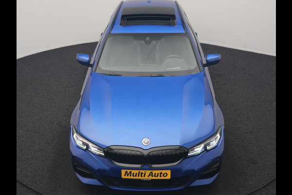 BMW 3 Serie Touring 330e M Sport PHEV 293pk Dealer O.H. | SOH 89,2% | Panodak | Head Up | Adaptive Cruise | 360 Camera | Adaptief Onderstel | Laser LED | Alcantara Sportstoelen Memory & Verwarmd | Sfeerverlichting | Keyless |  BLIS | Stuur Vewarmd Apple Carplay | Plug In Hybrid |