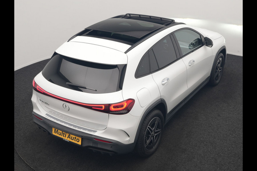 Mercedes-Benz EQA 250 AMG Line 67 kWh 190pk Dealer O.H. | Panodak | Camera | Sfeerverlichting | Alcantara Sportstoelen Verwarmd | BLIS | Keyless | Apple Carplay | Cruise Control | Navigatie | DAB | Virtual |