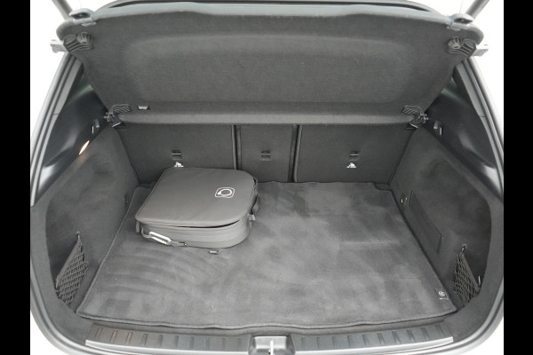 Mercedes-Benz EQA 250 AMG Line 67 kWh 190pk Dealer O.H. | Panodak | Camera | Sfeerverlichting | Alcantara Sportstoelen Verwarmd | BLIS | Keyless | Apple Carplay | Cruise Control | Navigatie | DAB | Virtual |