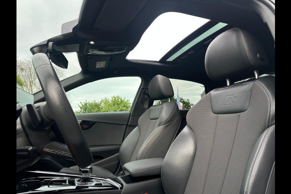 Audi A4 Limousine 35 TFSI S-line Competition, Automaat, Carplay, Cruise, Pano, VirtualCockpit, NAP
