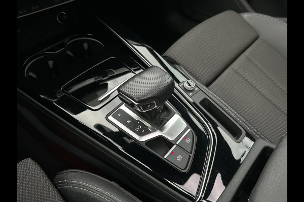 Audi A4 Limousine 35 TFSI S-line Competition, Automaat, Carplay, Cruise, Pano, VirtualCockpit, NAP