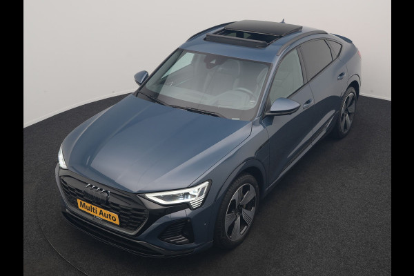 Audi Q8 Sportback e-tron 50 quattro S Line 95 kWh 340pk Dealer O.H. | Panodak | Luchtvering | 360 Camera | Matrix LED | Alcantara Sportstoelen Verwarmd | Keyless | Sfeerverlichting | Apple Carplay | Navigatie | DAB | 21"L.M |