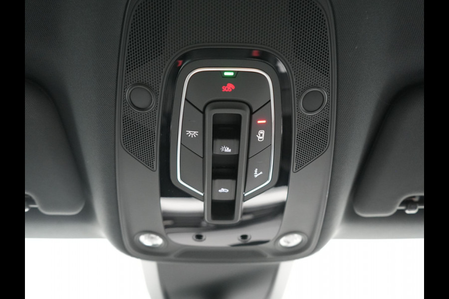 Audi Q8 Sportback e-tron 50 quattro S Line 95 kWh 340pk Dealer O.H. | Panodak | Luchtvering | 360 Camera | Matrix LED | Alcantara Sportstoelen Verwarmd | Keyless | Sfeerverlichting | Apple Carplay | Navigatie | DAB | 21"L.M |