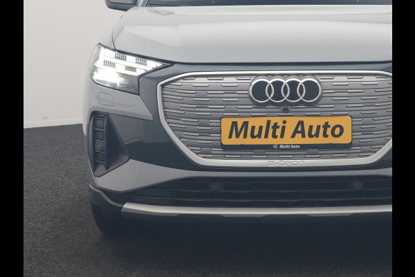 Audi Q4 e-tron 40 S Line 77 kWh 204pk Dealer O.H. | SOH 96,5 % | Trekhaak Af Fabriek | Adaptive Cruise | Head Up | Camera | Matrix LED | Sportstoelen Verwarmd | Sfeerverlichting | BLIS | Keyless | Apple Carplay | Navigatie | DAB | 19"L.M |