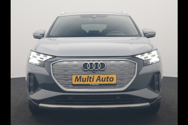 Audi Q4 e-tron 40 S Line 77 kWh 204pk Dealer O.H. | SOH 96,5 % | Trekhaak Af Fabriek | Adaptive Cruise | Head Up | Camera | Matrix LED | Sportstoelen Verwarmd | Sfeerverlichting | BLIS | Keyless | Apple Carplay | Navigatie | DAB | 19"L.M |