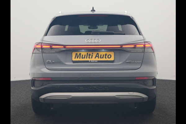 Audi Q4 e-tron 40 S Line 77 kWh 204pk Dealer O.H. | SOH 96,5 % | Trekhaak Af Fabriek | Adaptive Cruise | Head Up | Camera | Matrix LED | Sportstoelen Verwarmd | Sfeerverlichting | BLIS | Keyless | Apple Carplay | Navigatie | DAB | 19"L.M |
