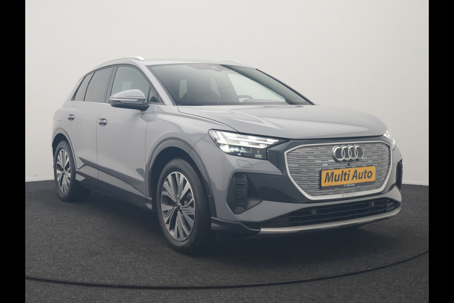 Audi Q4 e-tron 40 S Line 77 kWh 204pk Dealer O.H. | SOH 96,5 % | Trekhaak Af Fabriek | Adaptive Cruise | Head Up | Camera | Matrix LED | Sportstoelen Verwarmd | Sfeerverlichting | BLIS | Keyless | Apple Carplay | Navigatie | DAB | 19"L.M |