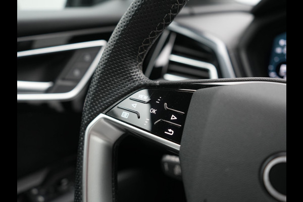 Audi Q4 e-tron 40 S Line 77 kWh 204pk Dealer O.H. | SOH 96,5 % | Trekhaak Af Fabriek | Adaptive Cruise | Head Up | Camera | Matrix LED | Sportstoelen Verwarmd | Sfeerverlichting | BLIS | Keyless | Apple Carplay | Navigatie | DAB | 19"L.M |