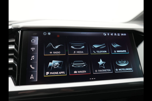Audi Q4 e-tron 40 S Line 77 kWh 204pk Dealer O.H. | SOH 96,5 % | Trekhaak Af Fabriek | Adaptive Cruise | Head Up | Camera | Matrix LED | Sportstoelen Verwarmd | Sfeerverlichting | BLIS | Keyless | Apple Carplay | Navigatie | DAB | 19"L.M |