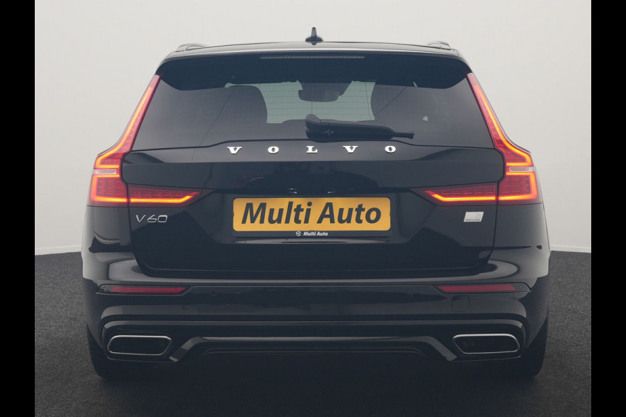 Volvo V60 T6 Recharge AWD R-Design PHEV 340pk Dealer O.H. | SOH 82,8% | Camera | Harman / Kardon | Lederen Sportstoelen Memory & Verwarmd | Stuur Verwarmd | Keyless | BLIS | Cruise Control | Apple Carplay | Navigatie | DAB | 20"L.M | Plug In Hybrid