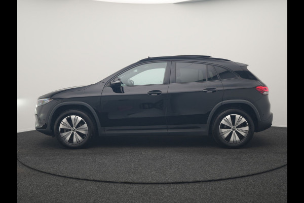 Mercedes-Benz EQA 250 Progressive 67 kWh 190pk Dealer O.H. | SOH 95,9% | Panodak | Adaptive Cruise | Camera | Sfeerverlichting | Sportstoelen Verwarmd | BLIS | Widescreen Navi | Apple Carplay | DAB |