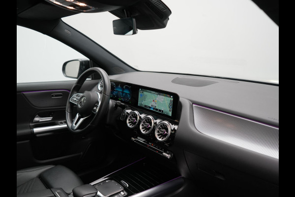 Mercedes-Benz EQA 250 Progressive 67 kWh 190pk Dealer O.H. | SOH 95,9% | Panodak | Adaptive Cruise | Camera | Sfeerverlichting | Sportstoelen Verwarmd | BLIS | Widescreen Navi | Apple Carplay | DAB |