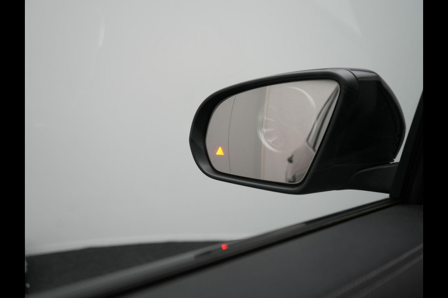 Mercedes-Benz EQA 250 Progressive 67 kWh 190pk Dealer O.H. | SOH 95,9% | Panodak | Adaptive Cruise | Camera | Sfeerverlichting | Sportstoelen Verwarmd | BLIS | Widescreen Navi | Apple Carplay | DAB |