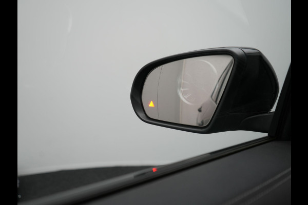 Mercedes-Benz EQA 250 Progressive 67 kWh 190pk Dealer O.H. | SOH 95,9% | Panodak | Adaptive Cruise | Camera | Sfeerverlichting | Sportstoelen Verwarmd | BLIS | Widescreen Navi | Apple Carplay | DAB |