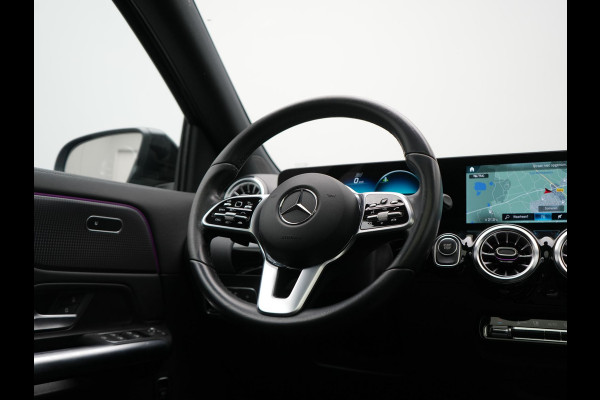 Mercedes-Benz EQA 250 Progressive 67 kWh 190pk Dealer O.H. | SOH 95,9% | Panodak | Adaptive Cruise | Camera | Sfeerverlichting | Sportstoelen Verwarmd | BLIS | Widescreen Navi | Apple Carplay | DAB |