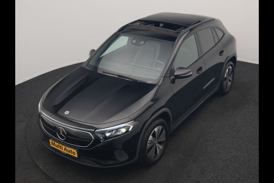 Mercedes-Benz EQA 250 Progressive 67 kWh 190pk Dealer O.H. | SOH 95,9% | Panodak | Adaptive Cruise | Camera | Sfeerverlichting | Sportstoelen Verwarmd | BLIS | Widescreen Navi | Apple Carplay | DAB |