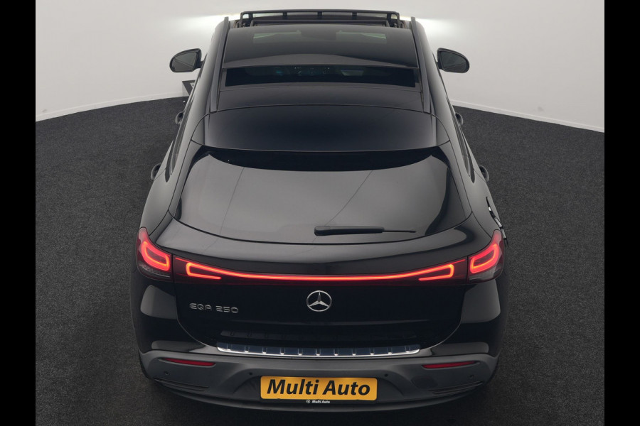 Mercedes-Benz EQA 250 Progressive 67 kWh 190pk Dealer O.H. | SOH 95,9% | Panodak | Adaptive Cruise | Camera | Sfeerverlichting | Sportstoelen Verwarmd | BLIS | Widescreen Navi | Apple Carplay | DAB |