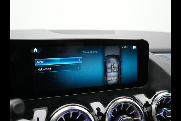 Mercedes-Benz EQA 250 Progressive 67 kWh 190pk Dealer O.H. | SOH 95,9% | Panodak | Adaptive Cruise | Camera | Sfeerverlichting | Sportstoelen Verwarmd | BLIS | Widescreen Navi | Apple Carplay | DAB |