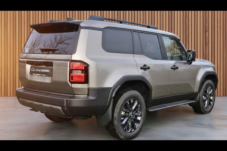Toyota Land Cruiser 2.8 D-4D Hybrid Professional Pano Dak VAN