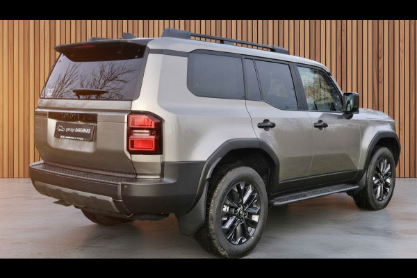 Toyota Land Cruiser 2.8 D-4D Hybrid Professional Pano Dak VAN
