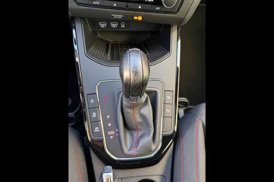 Seat Arona 1.0 TSI FR Business Intense - AUTOMAAT I Navigatie I Airco I Sport Pakket I Sport velgen I LED I PDC I Dealer onderh.