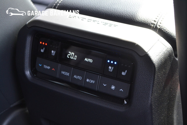 Toyota Land Cruiser 2.8 D-4D Hybrid Professional Pano Dak VAN
