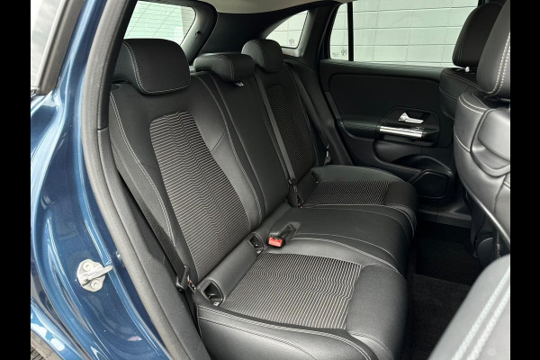 Mercedes-Benz GLA 250e ** HIGH LED, HALF-LEDER, MBUX+, TREKH, DISTR, 18-inch LMV ** UNFALLFREI - VOL. MB ONDERH ** ** INFORMEER OOK NAAR ONZE AANTREKKELIJKE FINANCIAL-LEASE TARIEVEN **