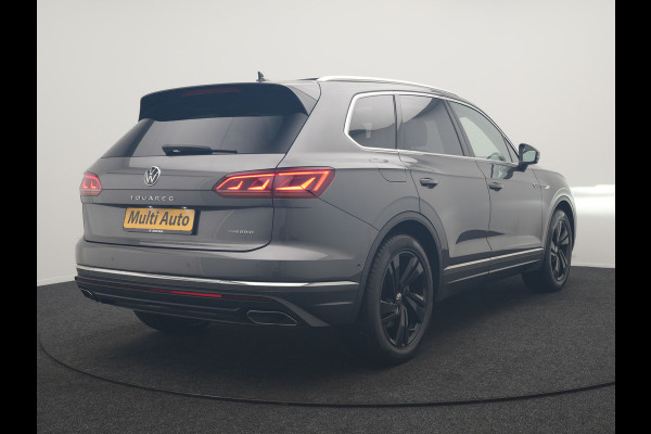Volkswagen Touareg 3.0 TSi eHybrid 4MOTION PHEV 381pk Dealer O.H. | SOH 91,3% | Trekhaak Af Fabriek | Luchtvering | Panodak | Adaptive Cruise | Dynaudio | 360 Camera | Head Up | Lederen Comfortstoelen Memory & Verwarmd | Sfeerverlichting | Stuur Verwarmd |  Keyless | Apple Carplay | 20"L.M | Plug In Hybrid |