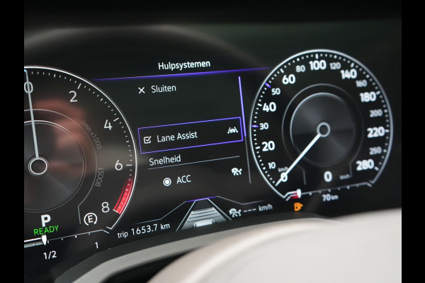 Volkswagen Touareg 3.0 TSi eHybrid 4MOTION PHEV 381pk Dealer O.H. | SOH 91,3% | Trekhaak Af Fabriek | Luchtvering | Panodak | Adaptive Cruise | Dynaudio | 360 Camera | Head Up | Lederen Comfortstoelen Memory & Verwarmd | Sfeerverlichting | Stuur Verwarmd |  Keyless | Apple Carplay | 20"L.M | Plug In Hybrid |