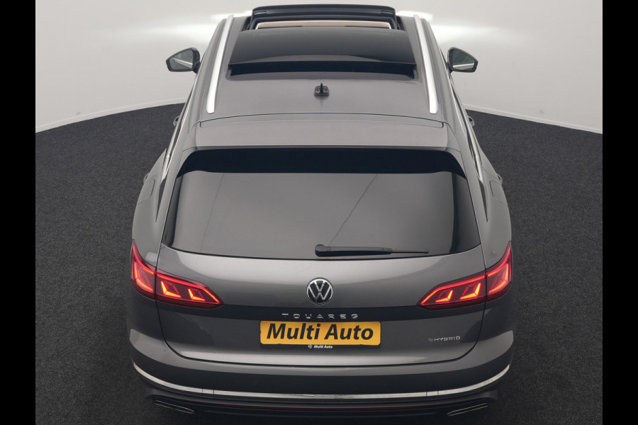 Volkswagen Touareg 3.0 TSi eHybrid 4MOTION PHEV 381pk Dealer O.H. | SOH 91,3% | Trekhaak Af Fabriek | Luchtvering | Panodak | Adaptive Cruise | Dynaudio | 360 Camera | Head Up | Lederen Comfortstoelen Memory & Verwarmd | Sfeerverlichting | Stuur Verwarmd |  Keyless | Apple Carplay | 20"L.M | Plug In Hybrid |