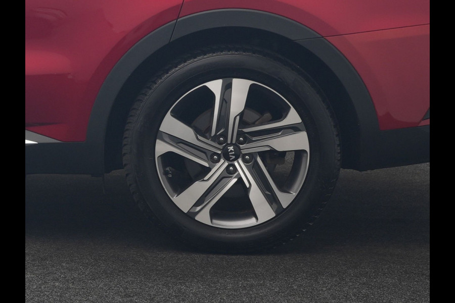 Kia Sorento 1.6 T-GDI 4WD ExecutiveLine PHEV 265pk Dealer O.H. | SOH 96,7% | Trekhaak Afn. | Panodak | Head Up | Adaptive Cruise | 360 Camera | Bose Audio | Lederen Sportstoelen Memory & Ventilatie | Keyless | BLIS | Stoelen & Stuur Verwarmd | Plug In Hybrid |