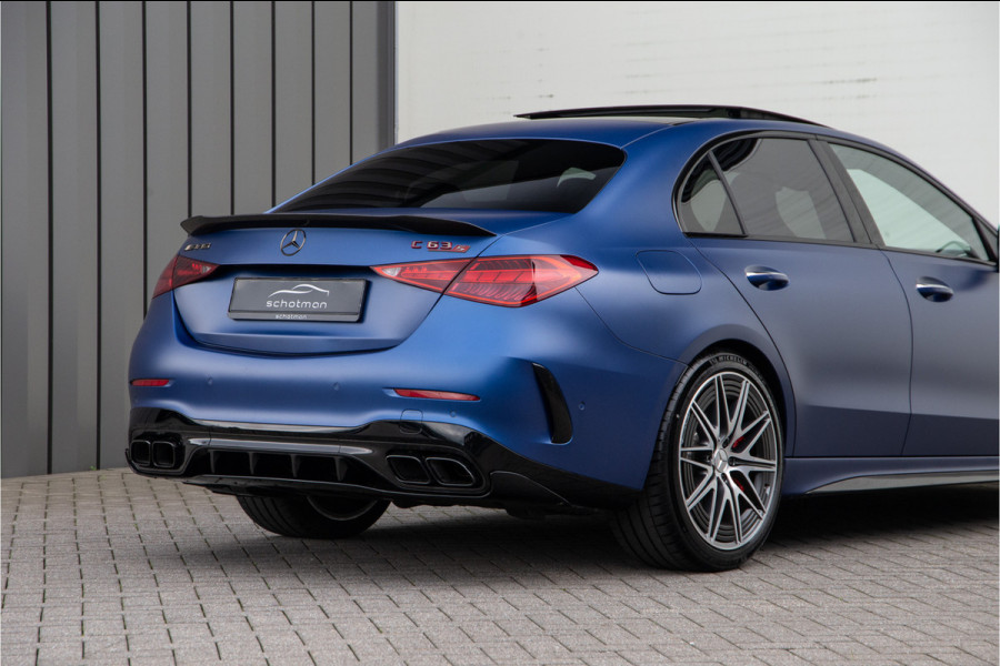 Mercedes-Benz C-Klasse AMG 63 S E Performance Premium Plus, Schaalstoelen, Carbon, MANUFAKTUR, Achterasbesturing