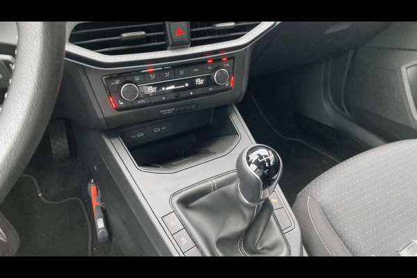 Seat Ibiza 1.0 EcoTSI 95pk Style Business Connect | Stoelverwarming | Pdc | Clima | App connect