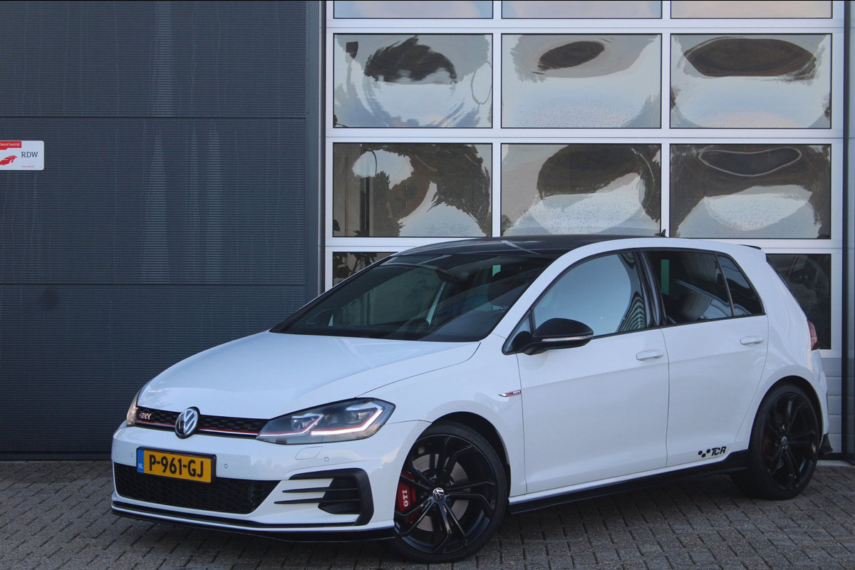 Volkswagen Golf 2.0 TSI GTI TCR | Dynaudio | DCC | ACC| Camera | 1e Lak