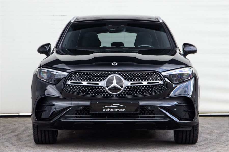 Mercedes-Benz GLC 300e 4MATIC AMG Premium Plus, Luchtvering, Pano, Achterasbesturing, Head-up, Leder Exclusief