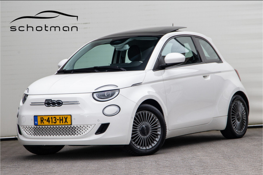 Fiat 500 Icon 42 kWh Panorama, Carplay, Stoelverwarming