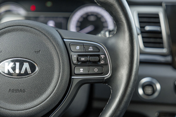 Kia Niro 1.6 GDi Hybrid ExecutiveLine / 61dkm NAP / Camera / Leer / Stoelverw. & Koeling / JBL Audio
