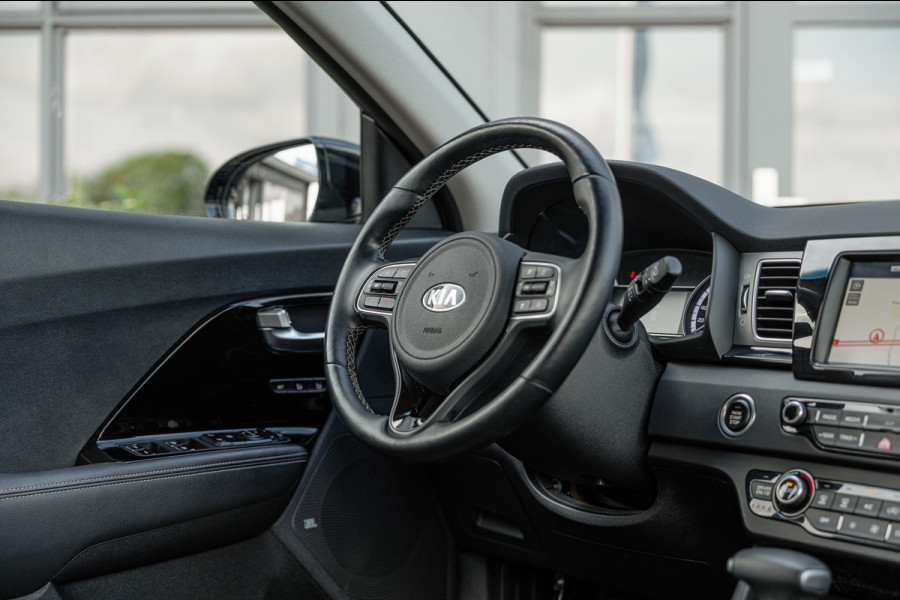 Kia Niro 1.6 GDi Hybrid ExecutiveLine / 61dkm NAP / Camera / Leer / Stoelverw. & Koeling / JBL Audio