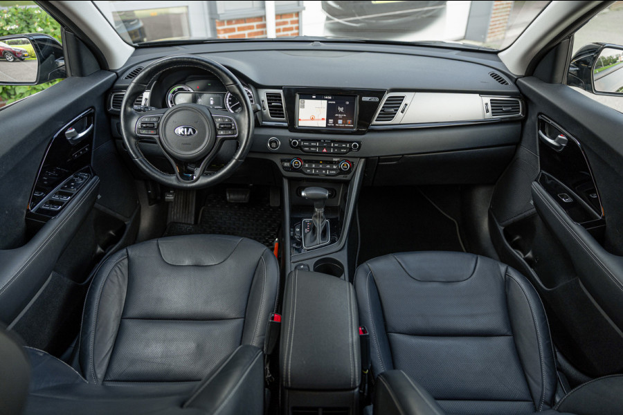 Kia Niro 1.6 GDi Hybrid ExecutiveLine / 61dkm NAP / Camera / Leer / Stoelverw. & Koeling / JBL Audio