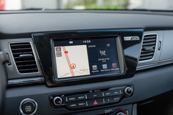 Kia Niro 1.6 GDi Hybrid ExecutiveLine / 61dkm NAP / Camera / Leer / Stoelverw. & Koeling / JBL Audio
