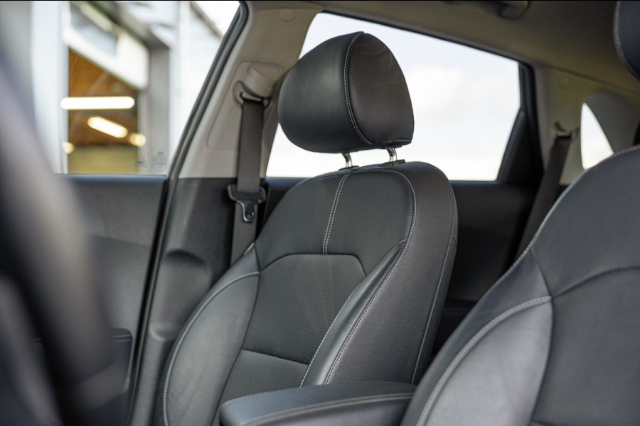 Kia Niro 1.6 GDi Hybrid ExecutiveLine / 61dkm NAP / Camera / Leer / Stoelverw. & Koeling / JBL Audio