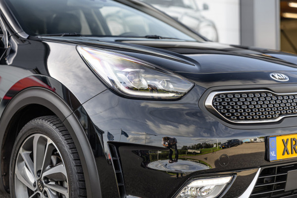 Kia Niro 1.6 GDi Hybrid ExecutiveLine / 61dkm NAP / Camera / Leer / Stoelverw. & Koeling / JBL Audio