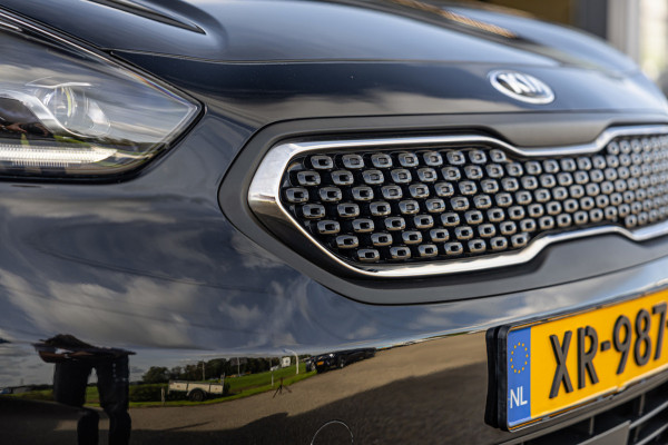 Kia Niro 1.6 GDi Hybrid ExecutiveLine / 61dkm NAP / Camera / Leer / Stoelverw. & Koeling / JBL Audio