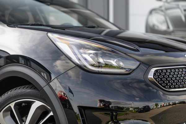 Kia Niro 1.6 GDi Hybrid ExecutiveLine / 61dkm NAP / Camera / Leer / Stoelverw. & Koeling / JBL Audio