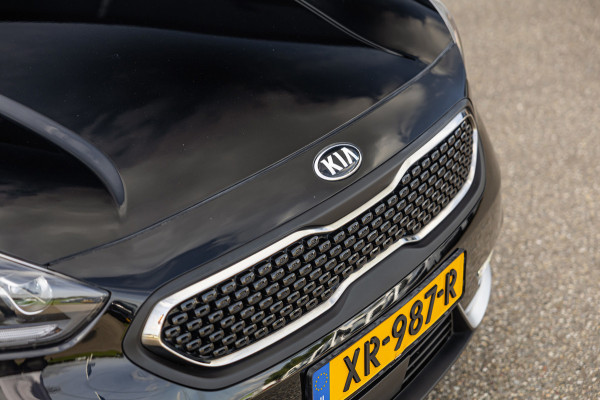 Kia Niro 1.6 GDi Hybrid ExecutiveLine / 61dkm NAP / Camera / Leer / Stoelverw. & Koeling / JBL Audio