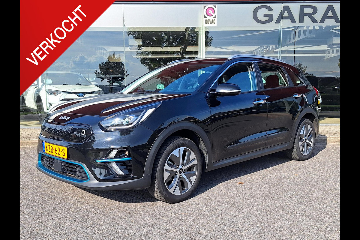 Kia e-Niro ComfortLine 64 kWh | SOH: 97,1% | Warmtepomp | 3 Fase | Climate | Stoelverwarming | Adaprtive CC | Camera |
