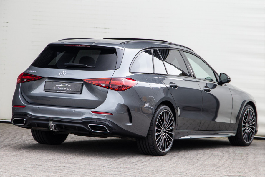 Mercedes-Benz C-Klasse Estate 300 e AMG Premium, Pano, Distronic, Trekhaak, Leder, Nightpakket 2023